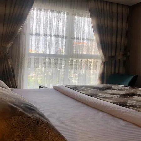 Aparthotel The Black Gold *